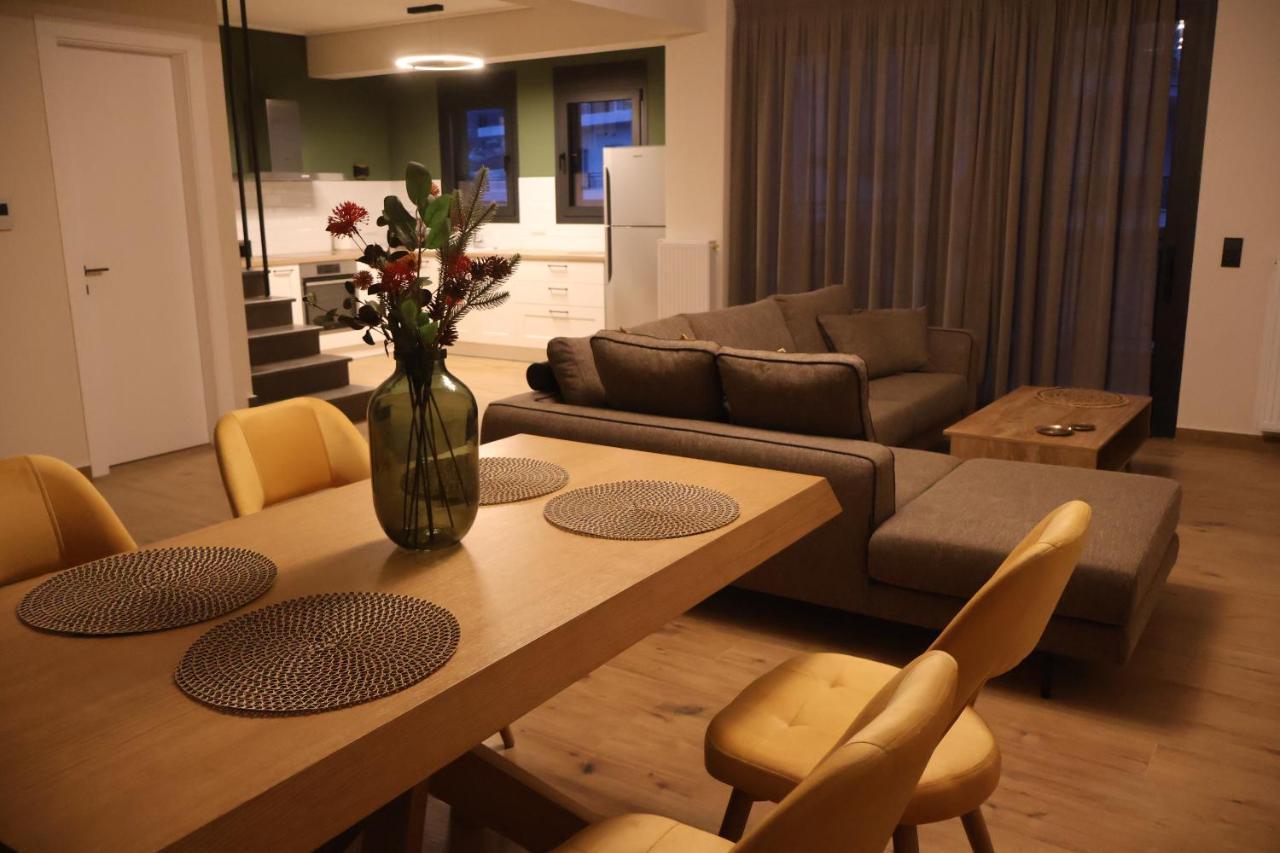 Element Suites - Yellow - Apt 2Bd - カランバカ エクステリア 写真