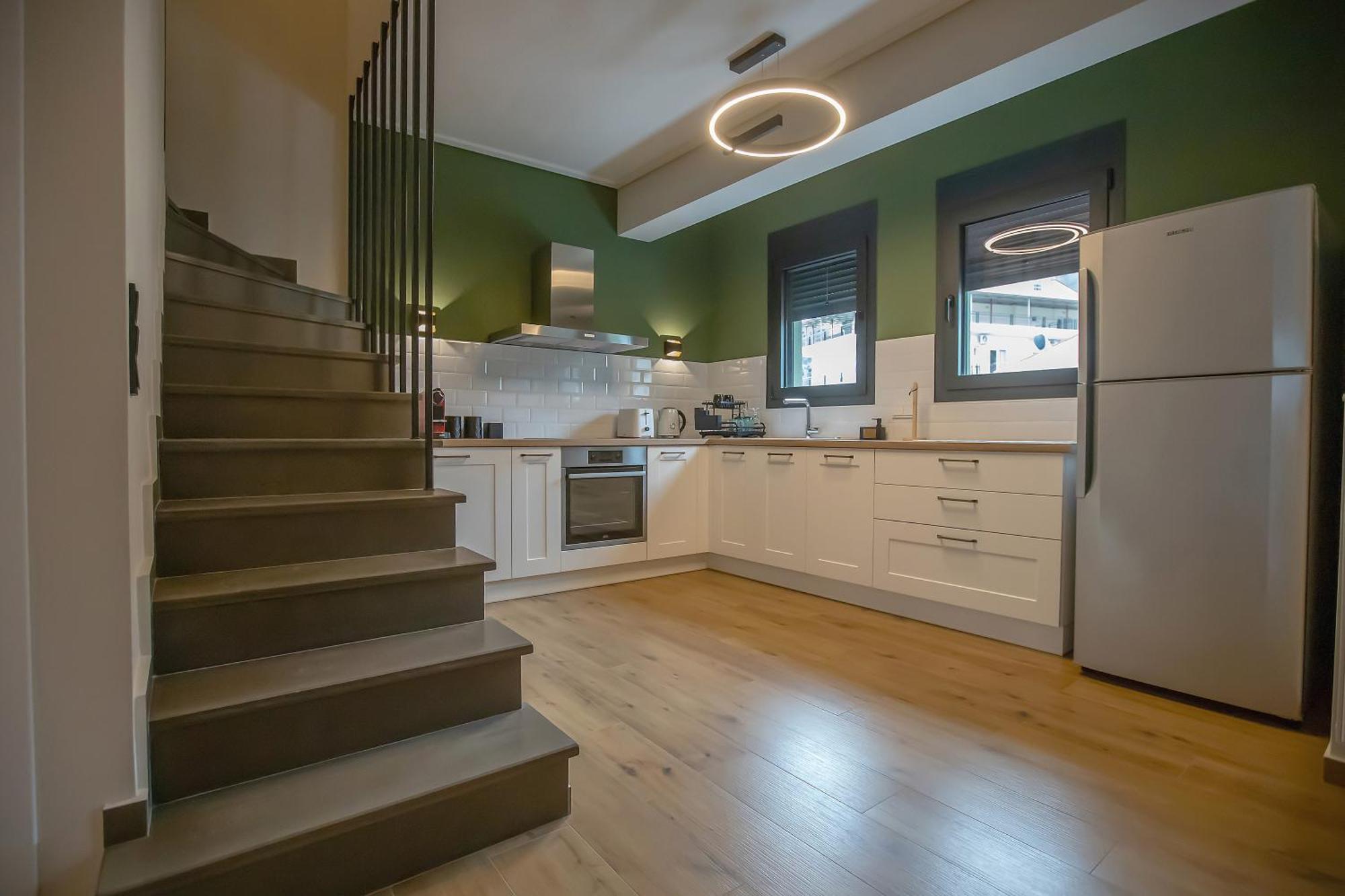 Element Suites - Yellow - Apt 2Bd - カランバカ エクステリア 写真