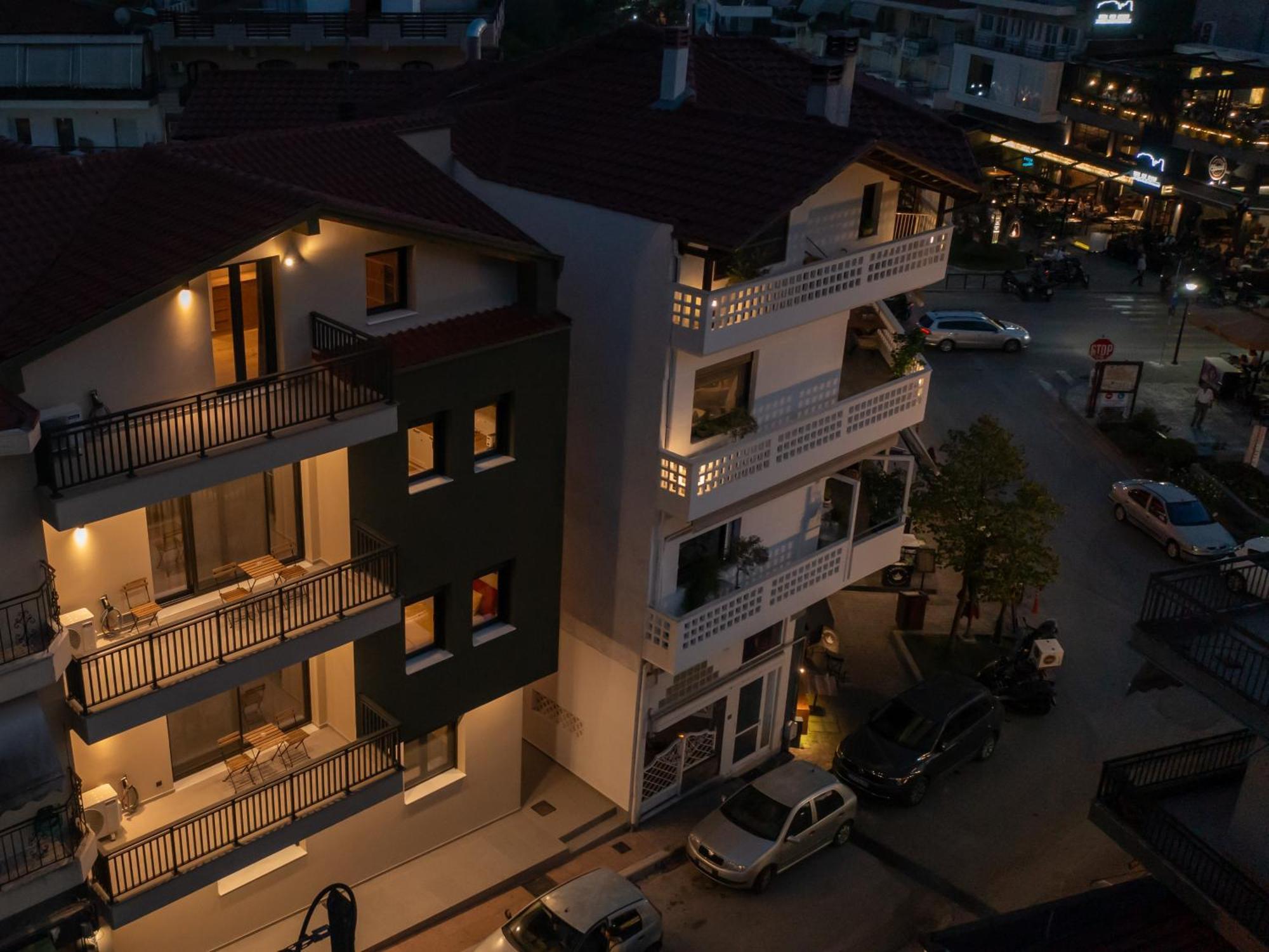 Element Suites - Yellow - Apt 2Bd - カランバカ エクステリア 写真